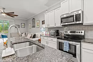 2455 Midnight Pearl Dr, Sarasota, FL 34240 - Photo 6