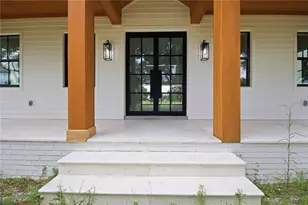 639 Oakford Rd, Sarasota, FL 34240 - Photo 8