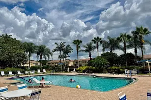 3762 Parkridge Cir, Sarasota, FL 34243 - Photo 20
