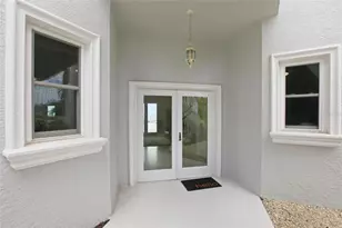 7524 Westmoreland Dr, Sarasota, FL 34243 - Photo 70