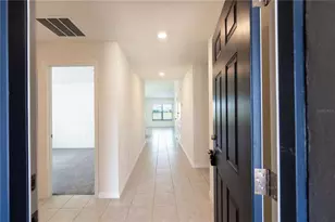 3540 74th Ave Cir E, Sarasota, FL 34243 - Photo 4