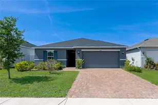3540 74th Ave Cir E, Sarasota, FL 34243 - Photo 1