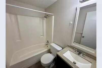 312 57th Avenue Drive E #B, Bradenton, FL 34203 - Photo 12