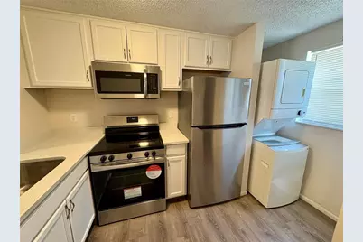 312 57th Avenue Drive E #B, Bradenton, FL 34203 - Photo 4