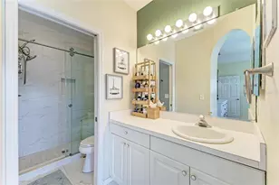 1469 Gulf Dr N, Bradenton Beach, FL 34217 - Photo 30