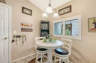 4362 Beekman Pl, Sarasota, FL 34235 - Photo 18