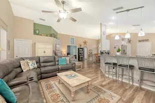 4362 Beekman Pl, Sarasota, FL 34235 - Photo 12