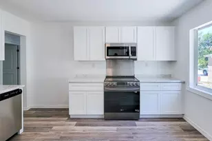 1520 19th Ave W, Bradenton, FL 34205 - Photo 4