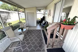 5316 53rd Ave E, Bradenton, FL 34203 - Photo 2