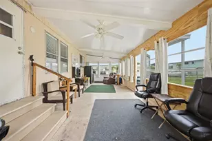 1056 Blue Heron Ln, Moore Haven, FL 33471 - Photo 16