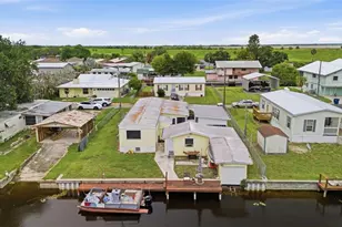 1056 Blue Heron Ln, Moore Haven, FL 33471 - Photo 12