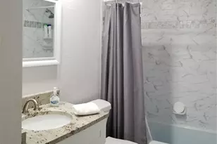 2772 Woodgate Ln, Sarasota, FL 34231 - Photo 20