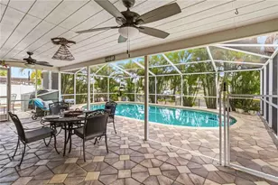 1004 Spindle Palm Way, Apollo Beach, FL 33572 - Photo 4