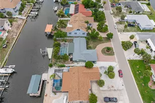 1004 Spindle Palm Way, Apollo Beach, FL 33572 - Photo 18