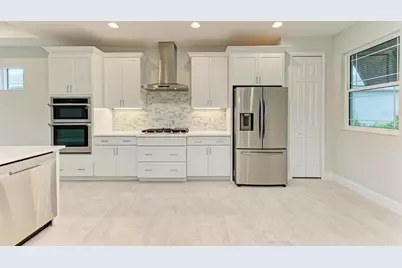 172 Van Gogh Cove, Bradenton, FL 34212 - Photo 8