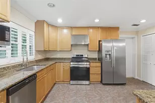 8423 Bermuda Dunes Dr, Orlando, FL 32819 - Photo 16