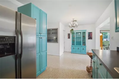 330 Crosby Court, Sarasota, FL 34237 - Photo 10