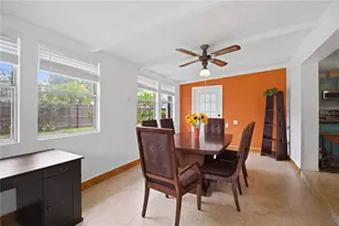 330 Crosby Ct, Sarasota, FL 34237 - Photo 16