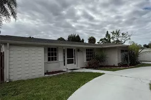 695 Alligator Dr, Venice, FL 34293 - Photo 1