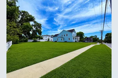 Lake Ave, Clermont, FL 34711 - Photo 1