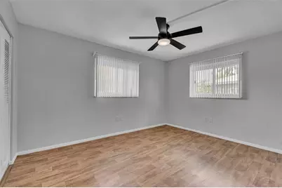 355 McArthur Avenue, Sarasota, FL 34243 - Photo 20
