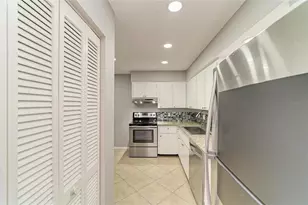 2224 Bahia Vista St, Sarasota, FL 34239 - Photo 14