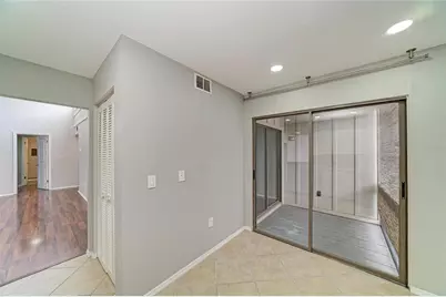 2224 Bahia Vista Street #E6, Sarasota, FL 34239 - Photo 16