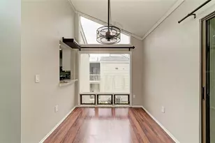 2224 Bahia Vista St, Sarasota, FL 34239 - Photo 10