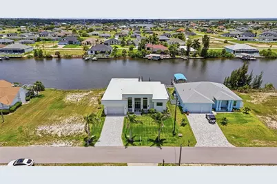 4240 NW 33rd Lane, Cape Coral, FL 33993 - Photo 6
