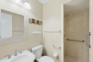 2809 Swifton Dr, Sarasota, FL 34231 - Photo 12