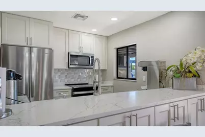 5420 Eagles Point Circle #206, Sarasota, FL 34231 - Photo 48