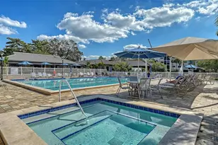 5420 Eagles Point Cir, Sarasota, FL 34231 - Photo 18