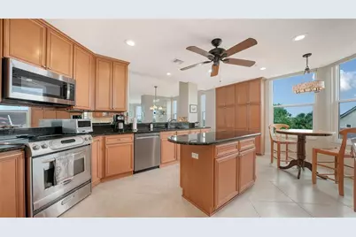 5420 Eagles Point Circle #206, Sarasota, FL 34231 - Photo 20