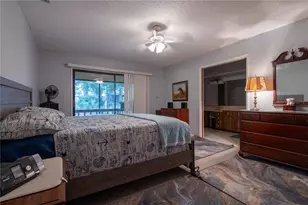 7913 Pineglen Ct, Sarasota, FL 34238 - Photo 12
