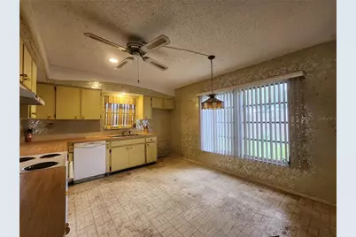 848 Ponderosa Pine Lane, Sarasota, FL 34243 - Photo 6