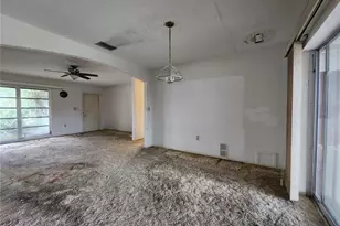 848 Ponderosa Pine Ln, Sarasota, FL 34243 - Photo 10