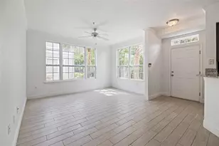 5571 Rosehill Rd, Sarasota, FL 34233 - Photo 12