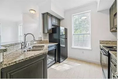 5571 Rosehill Road #104, Sarasota, FL 34233 - Photo 6