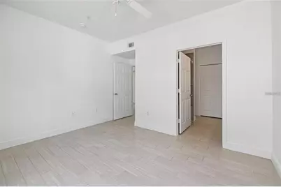 5571 Rosehill Road #104, Sarasota, FL 34233 - Photo 18