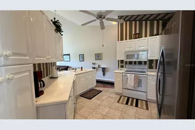 6632 Pineview Terrace #10-201, Bradenton, FL 34203 - Photo 8