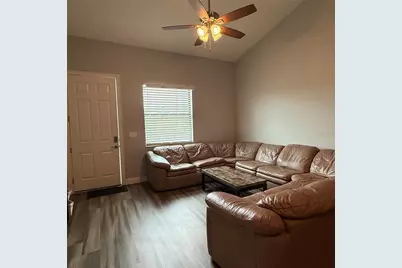 12201 Rosaro Avenue, North Port, FL 34287 - Photo 8