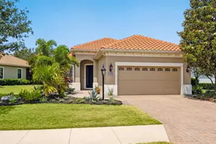 14325 Stirling Dr, Lakewood Ranch, FL 34202 - Photo 2