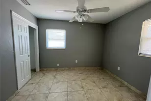 2154 Inner Cass Cir, Sarasota, FL 34231 - Photo 18