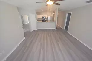 17215 Berwin Ave, Port Charlotte, FL 33948 - Photo 4