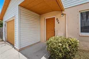 904 16th St E, Palmetto, FL 34221 - Photo 8
