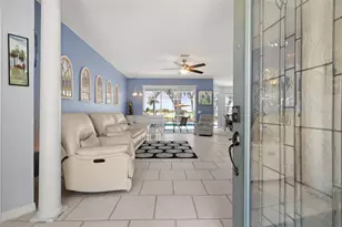 9001 69th Ave E, Palmetto, FL 34221 - Photo 4