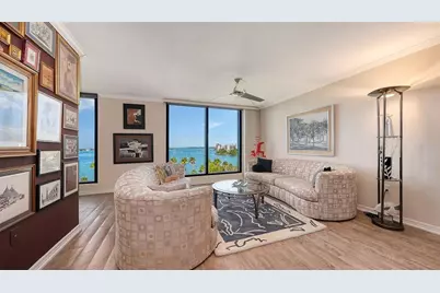 707 S Gulfstream Avenue #705, Sarasota, FL 34236 - Photo 20