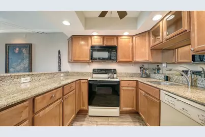 707 S Gulfstream Avenue #705, Sarasota, FL 34236 - Photo 28