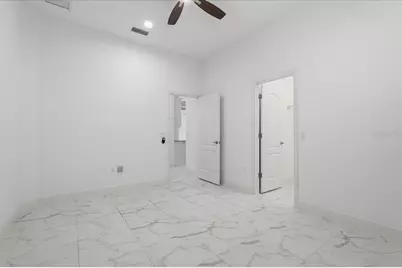 3613 Woodcliff Lake Terrace, Sarasota, FL 34243 - Photo 40