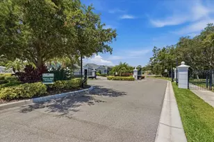 3613 Woodcliff Lk Ter, Sarasota, FL 34243 - Photo 64